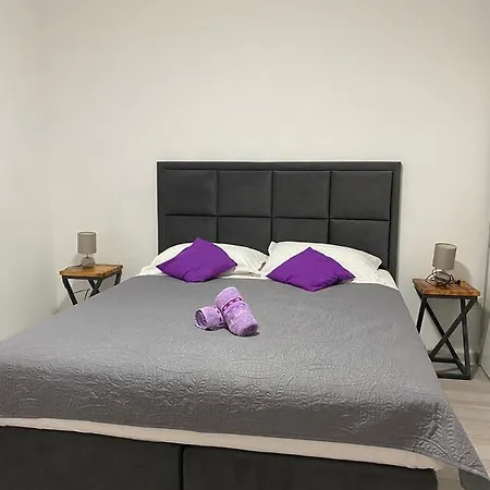 Appartement By The Sea Arbanija, Ciovo - 1122