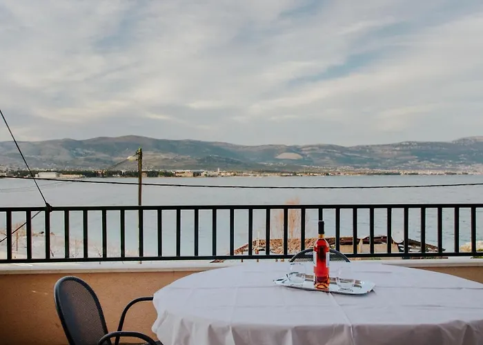 Апартаменты By The Sea Arbanija, Ciovo - 1122 Трогир