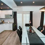 Διαμέρισμα By The Sea Arbanija, Ciovo - 1122 Τρογκίρ