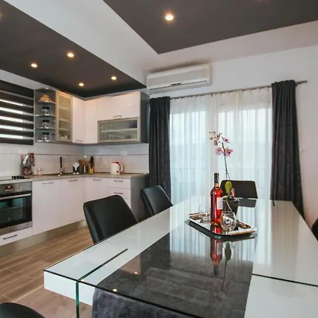 By The Sea Arbanija, Ciovo - 1122 Trogir